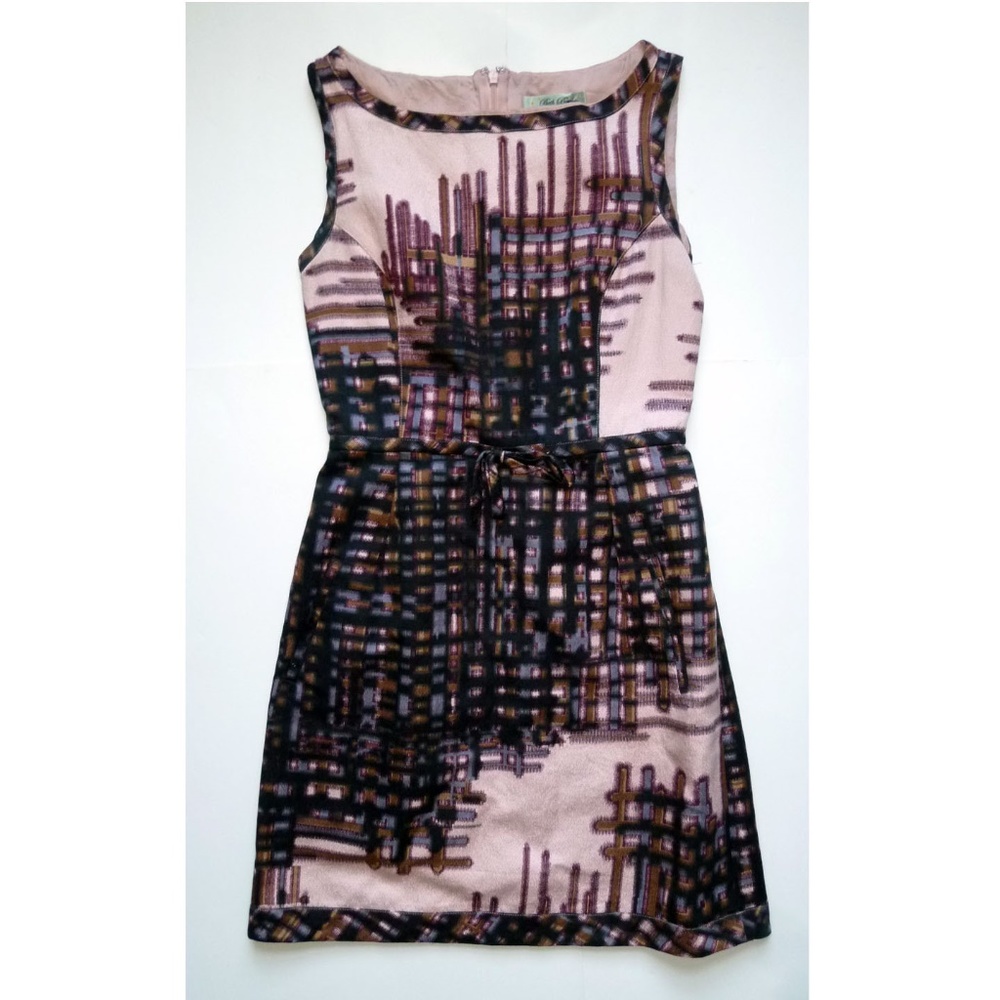 EUC Hatchmark Pink Sheath Dress by Beth Bowley